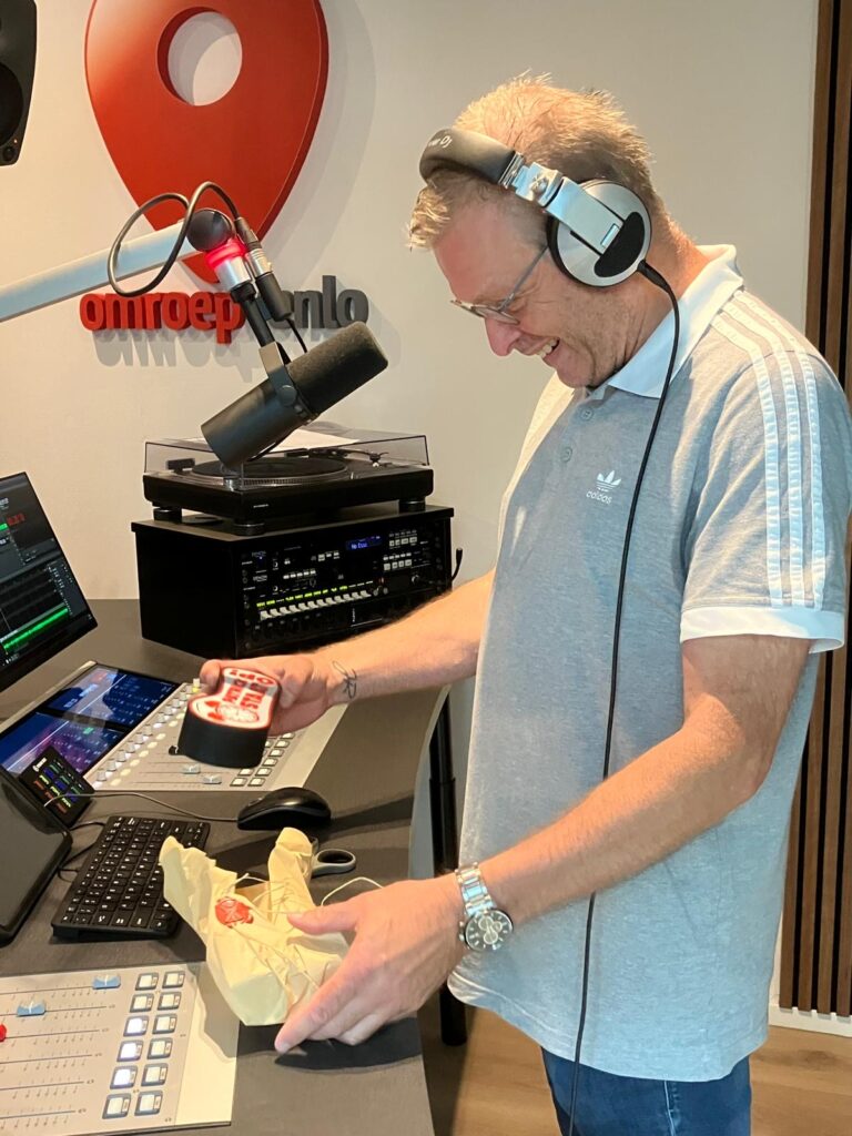 7b60e069 0e55 4255 Af5a 905d0cd7a2b8 768x1024